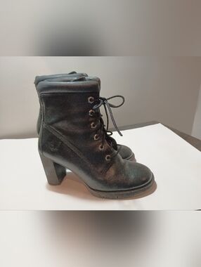 Timberland Women's Black Leather Lace-Up Heeled Ankle Boots